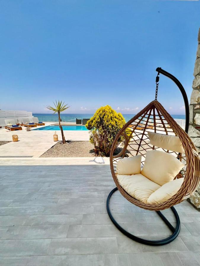Vaso Beach Front Villa Іялісос Екстер'єр фото